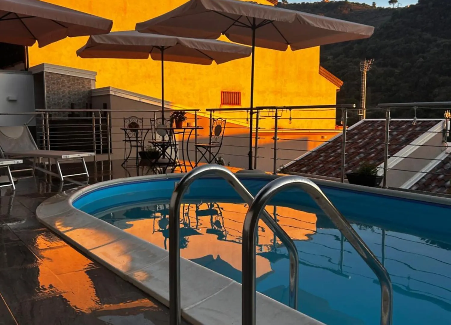 ブローロ Townhouse Piraino Bed & Breakfast イタリア