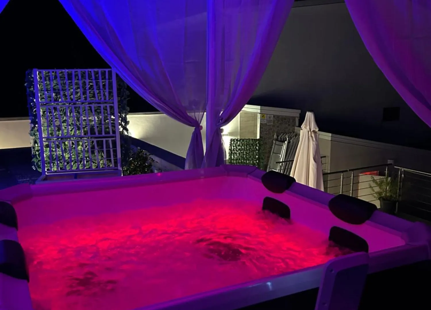 Townhouse Piraino Bed & Breakfast Brolo 0*,